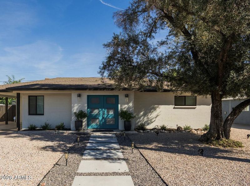 North Central Phoenix home on North 11th Place in 85014
